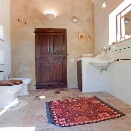 Nest By Interhome Nyaraló Penna in Teverina